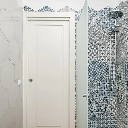 公寓 Bauhaus - Sleepwithme - Free Parking - Free Braeakfast - Very Friendly Staff *